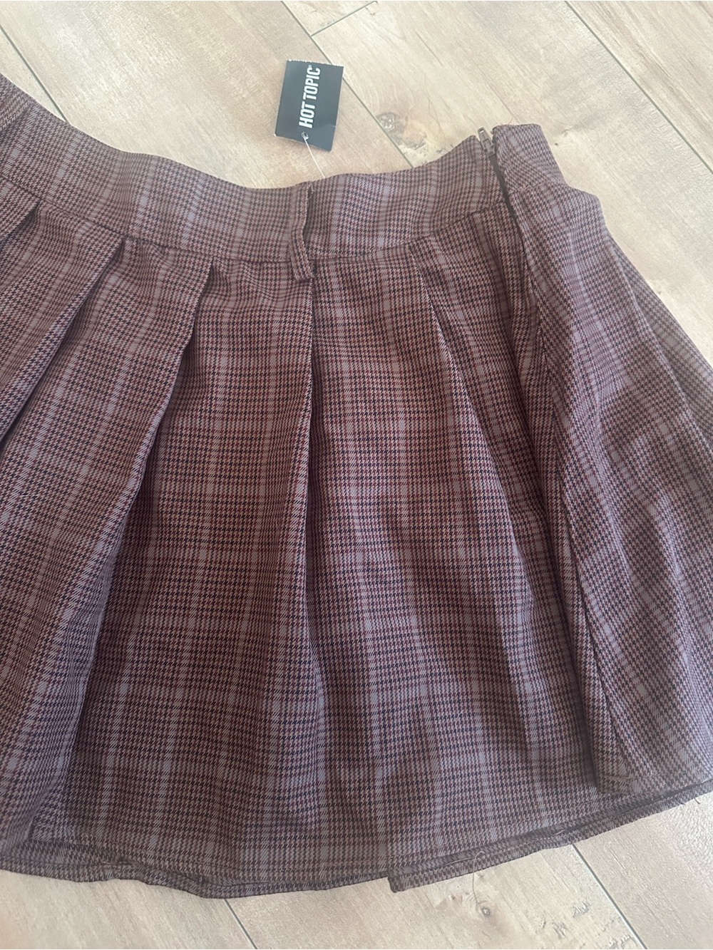 NWT Hot Topic Thorn & Fable Brown Plaid Belted Pleated Mini Skirt Sz XL - Picture 3 of 6